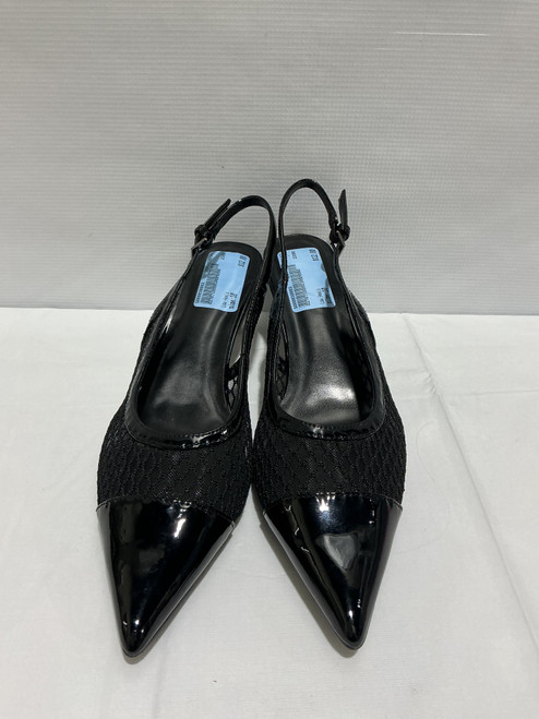 Vist Large View of Product Image Which is Used Unbranded Low Heels 10