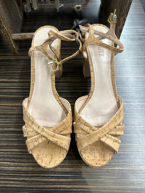 Vist Large View of Product Image Which is Used Unbranded High Heels 11