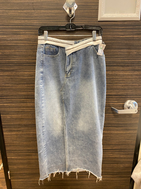 Vist Large View of Product Image Which is Used Unbranded Long Skirt 6-28