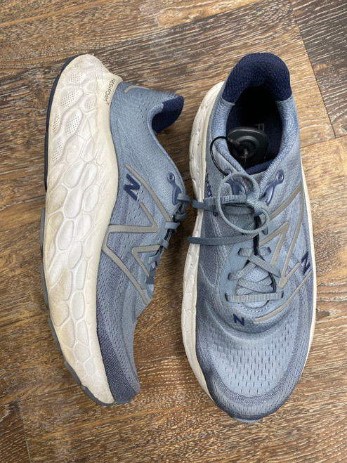 Vist Large View of Product Image Which is Used New Balance Mens Athletic Shoes 11