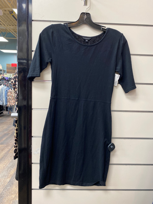 Vist Large View of Product Image Which is Used Talula Short Dress B M-8/10