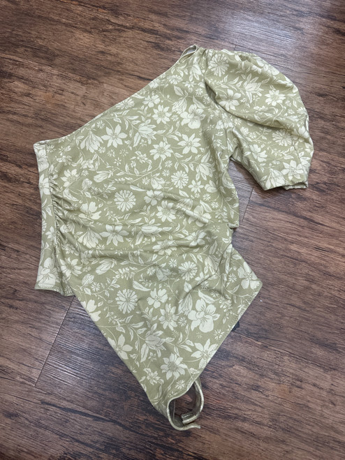 Vist Large View of Product Image Which is Used Free People Short Sleeve Top M-8/10