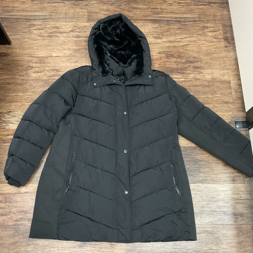 Vist Large View of Product Image Which is Used Andrew Marc Short Light Jacket XXL-20