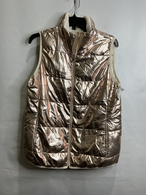 Vist Large View of Product Image Which is Used Xersion Lightweight Vest M-8/10