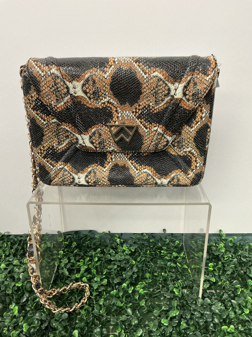 Vist Large View of Product Image Which is Used Unbranded Large Leather Handbag