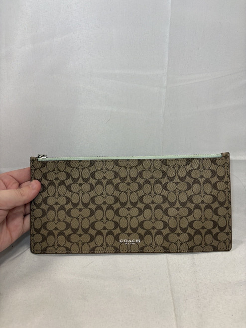 Vist Large View of Product Image Which is Used Coach Wallet