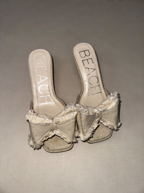 Vist Large View of Product Image Which is Used Matisse Low Heels 5