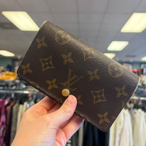 Vist Large View of Product Image Which is Used Louis Vuitton Leather Wallet