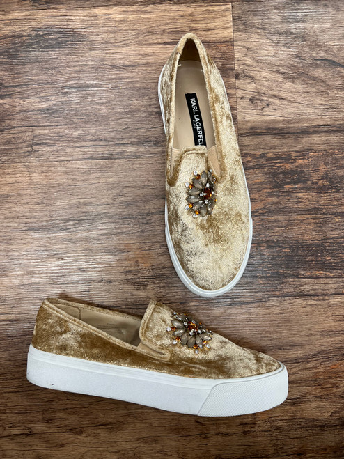 Vist Large View of Product Image Which is Used Karl Lagerfeld Casual Shoes 7.5