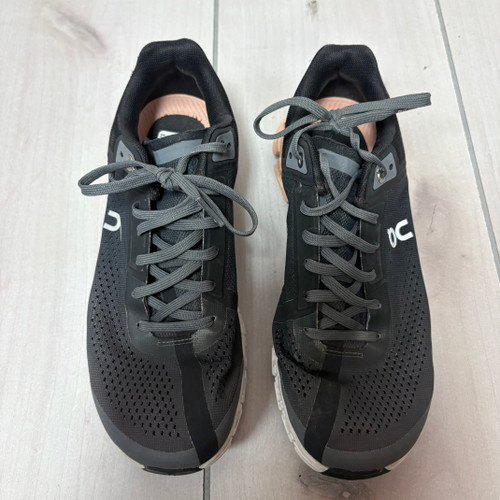 Vist Large View of Product Image Which is Used On Cloud Performance Shoes 8