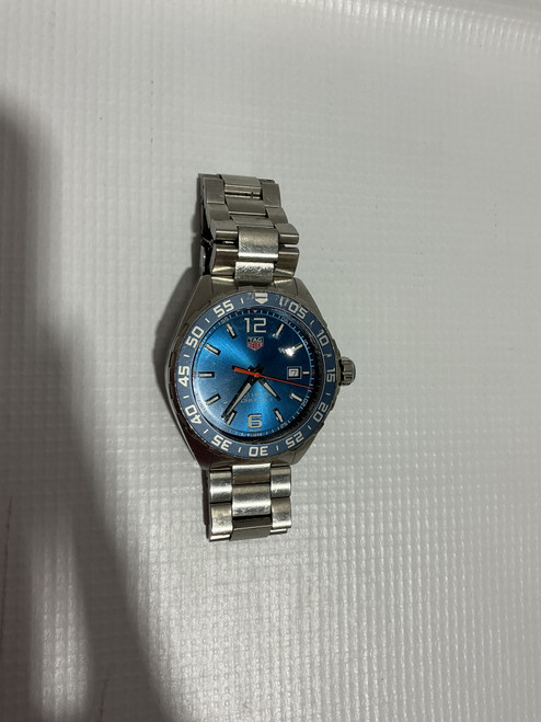 Vist Large View of Product Image Which is Used Men’s Tagheuer Watch