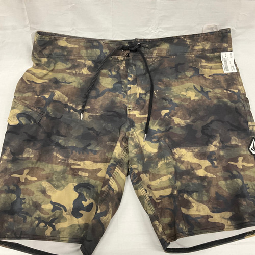 Vist Large View of Product Image Which is Used Unbranded Mens Athletic Shorts 40W