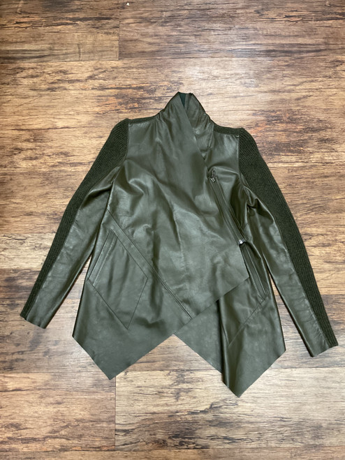 Vist Large View of Product Image Which is Used Quinn Short Light Jacket XS-0/2