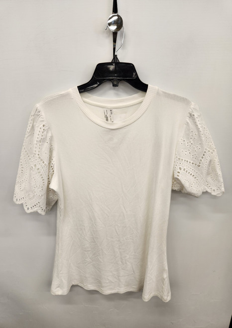 Vist Large View of Product Image Which is Used Unbranded Short Sleeve Top XL-16