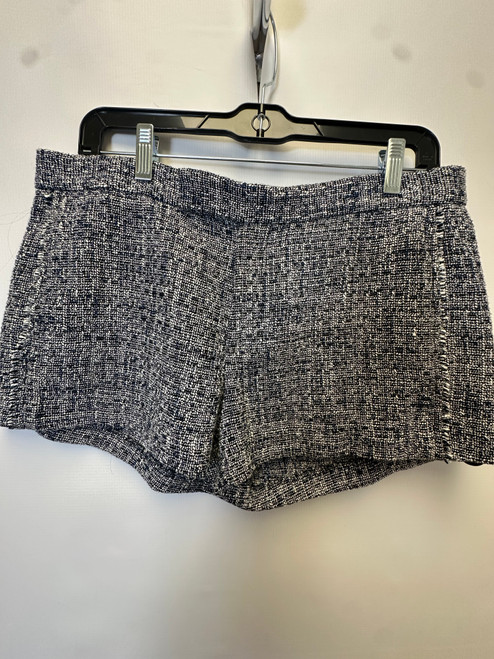 Vist Large View of Product Image Which is Used Banana Republic Shorts 8-29