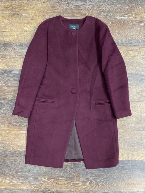 Vist Large View of Product Image Which is Used Club Monaco Short Light Jacket S-4/6