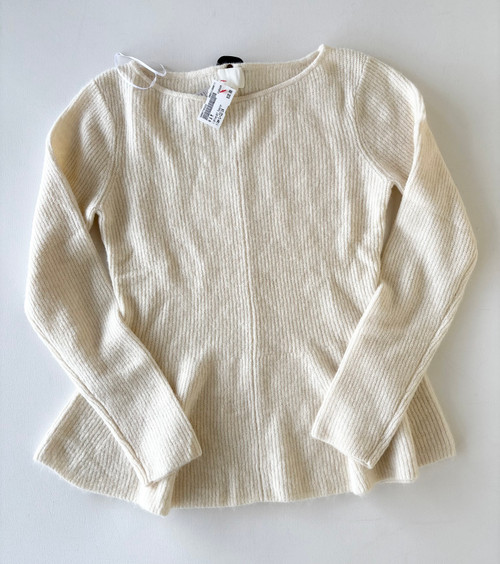 Vist Large View of Product Image Which is Used H & M Lightweight Sweater L-12/14