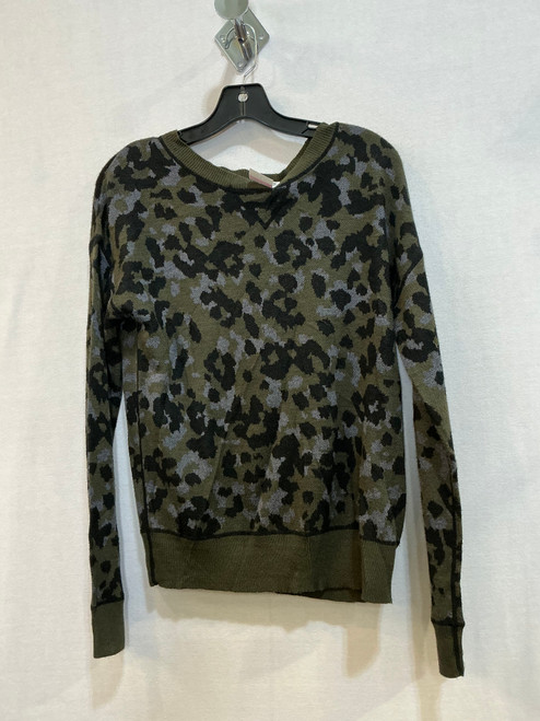 Vist Large View of Product Image Which is Used Anthropologie Lightweight Sweater F S-4/6