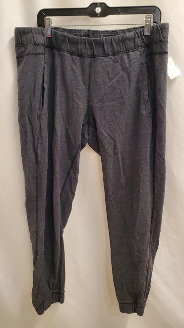 Vist Large View of Product Image Which is Used Lululemon Athletica Active Pant 12-31