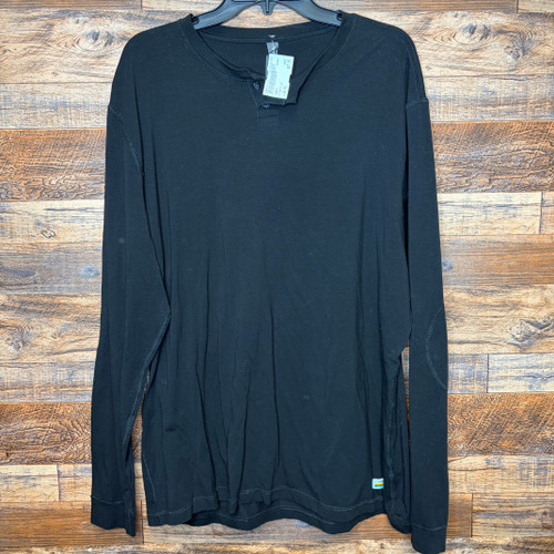 Vist Large View of Product Image Which is Used Vuori Mens Long Sleeve T-Shirt XXL