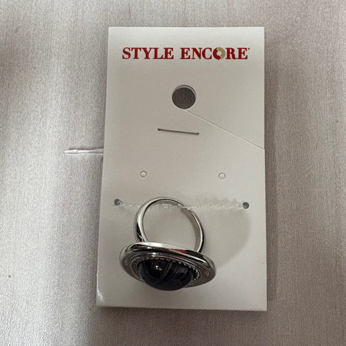 Vist Large View of Product Image Which is Used Unbranded Ring