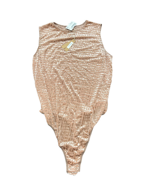 Vist Large View of Product Image Which is Used SKIMS Sleeveless Top XL-16