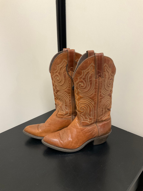 Vist Large View of Product Image Which is Used Capezio Tall Boots 6.5