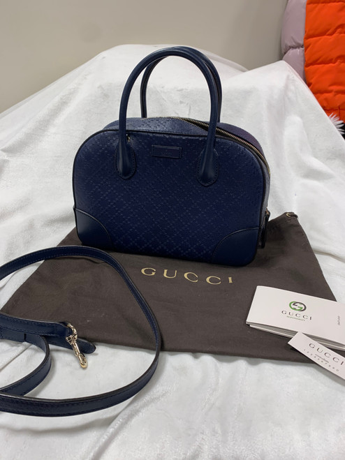 Vist Large View of Product Image Which is Used Gucci Small Handbag