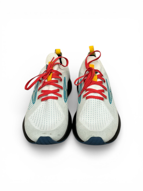 Vist Large View of Product Image Which is Used Brooks Performance Shoes 9