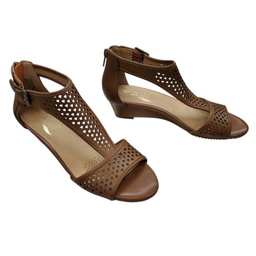 Vist Large View of Product Image Which is Used Aerosoles Wedge Sandals 7