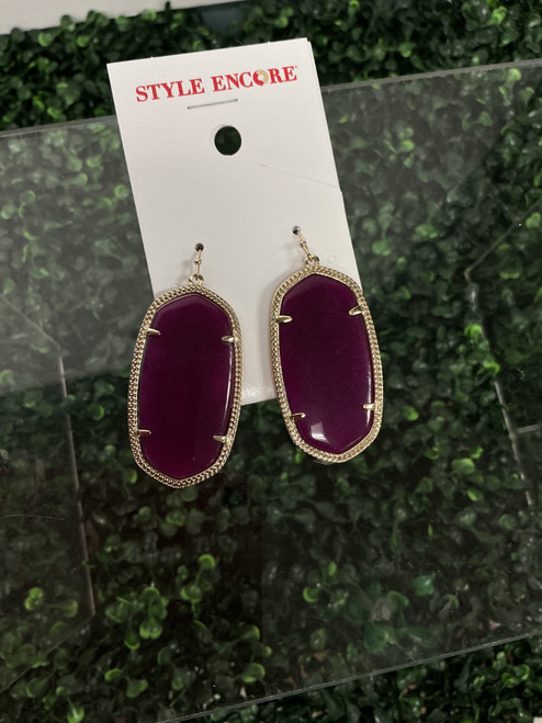 Vist Large View of Product Image Which is Used Kendra Scott Earrings