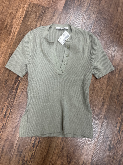 Vist Large View of Product Image Which is Used abercrombie Short Sleeve Top XS-0/2