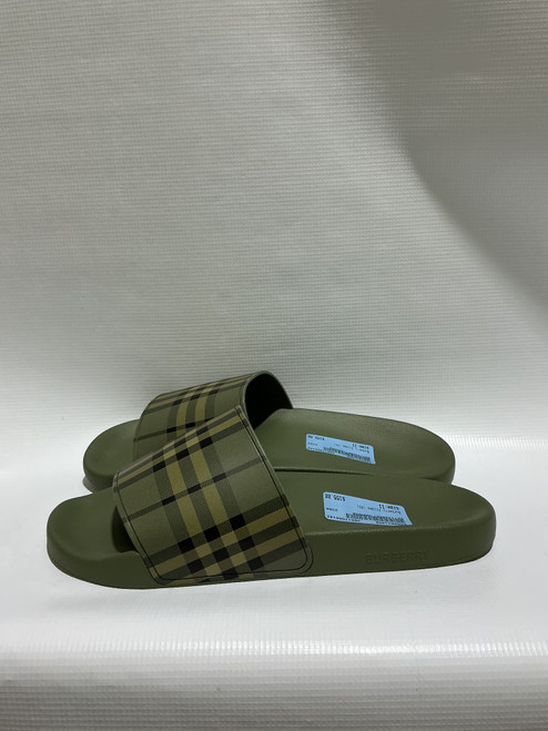 Vist Large View of Product Image Which is Used Burberry Mens Sandals 11