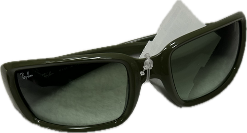 Vist Large View of Product Image Which is Used Unbranded Sunglasses