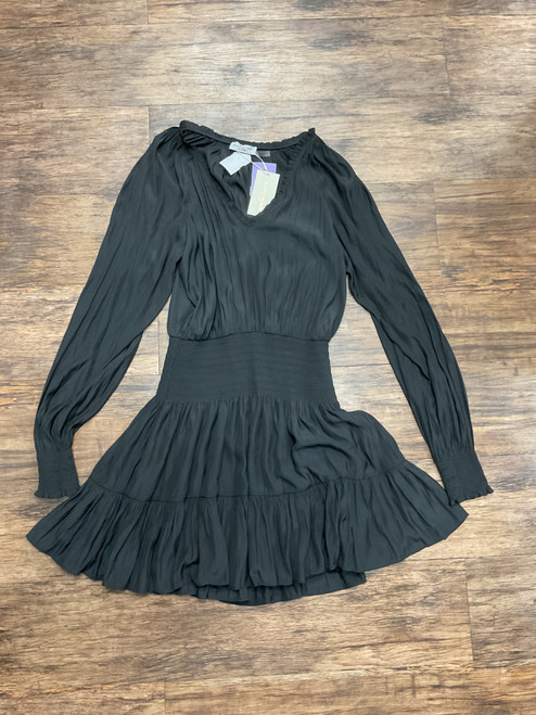 Vist Large View of Product Image Which is Used Ramy Short Dress B S-4/6