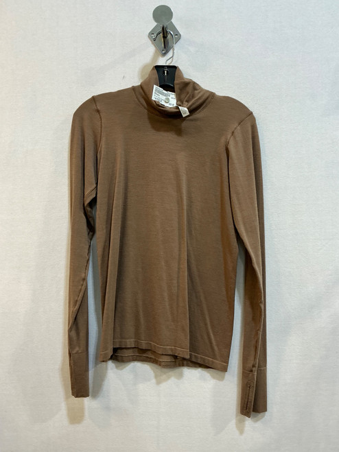 Vist Large View of Product Image Which is Used Athleta Active Long Sleeve M-8/10