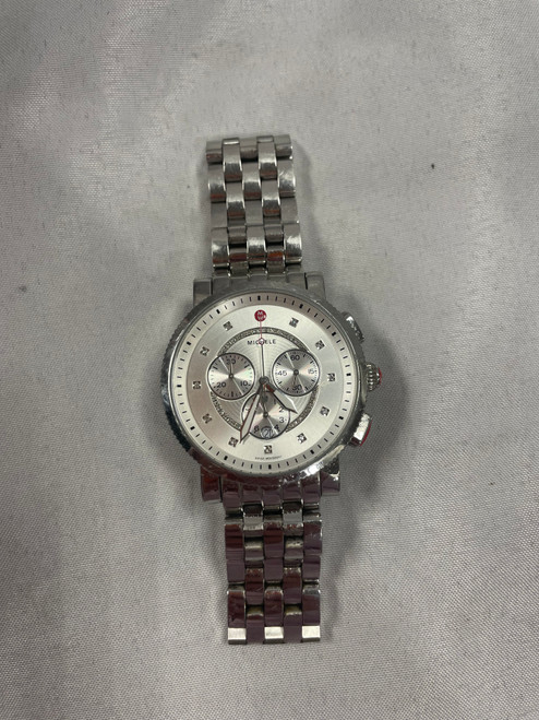 Vist Large View of Product Image Which is Used Michele Watch