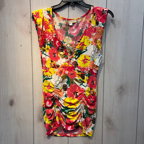 Vist Large View of Product Image Which is Used Unbranded Short Sleeve Top S-4/6