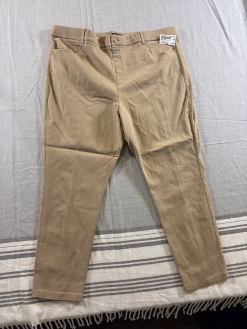 Vist Large View of Product Image Which is Used Mario Serrani Casual Pant XXL 20/35
