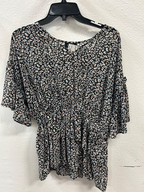 Vist Large View of Product Image Which is Used Unbranded Short Sleeve Top M-8/10
