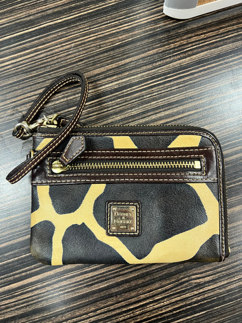 Vist Large View of Product Image Which is Used Dooney & Bourke Wallet
