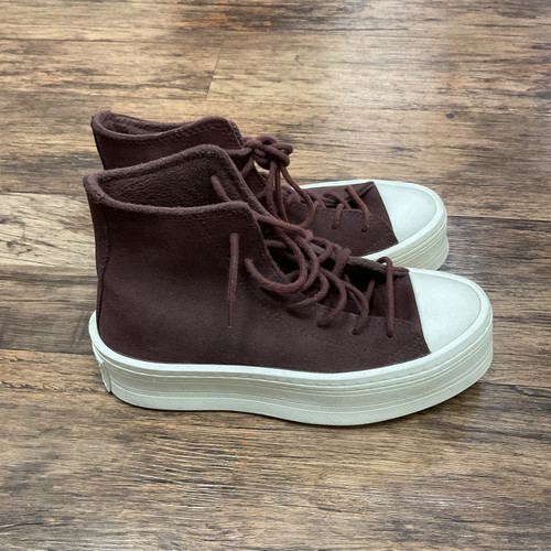 Vist Large View of Product Image Which is Used Converse Casual Shoes 6