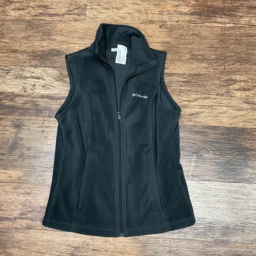 Vist Large View of Product Image Which is Used Columbia Lightweight Vest S-4/6