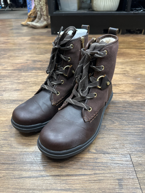 Vist Large View of Product Image Which is Used Ugg Australia Ankle Boots 8