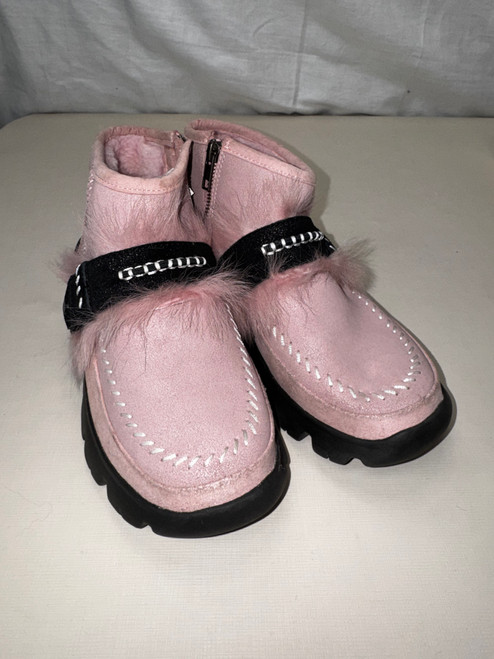 Vist Large View of Product Image Which is Used Ugg Australia Ankle Boots 5