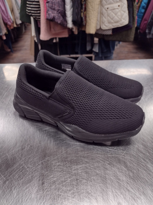 Vist Large View of Product Image Which is Used Skechers Casual Shoes 8