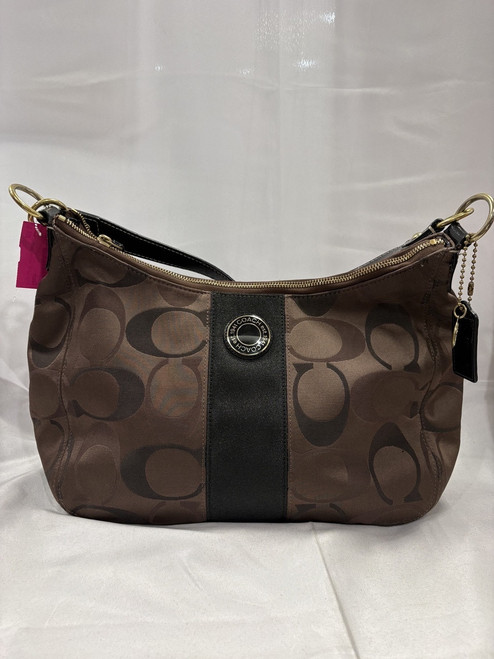 Vist Large View of Product Image Which is Used Coach Hobo Bag