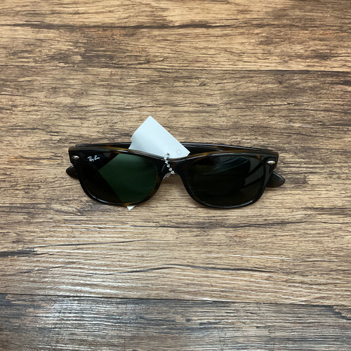 Vist Large View of Product Image Which is Used Ray-Ban Sunglasses