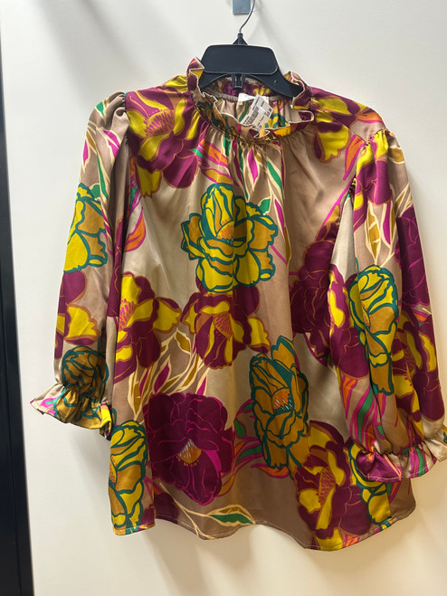 Vist Large View of Product Image Which is Used Entro Long Sleeve Top L-12/14