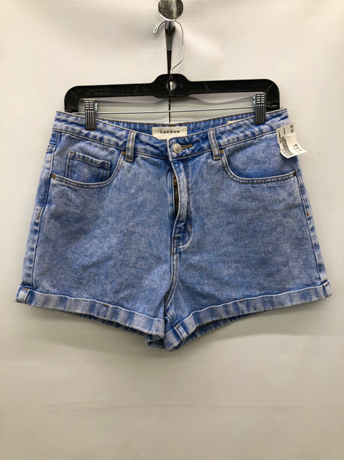 Vist Large View of Product Image Which is Used Unbranded Shorts 10-30